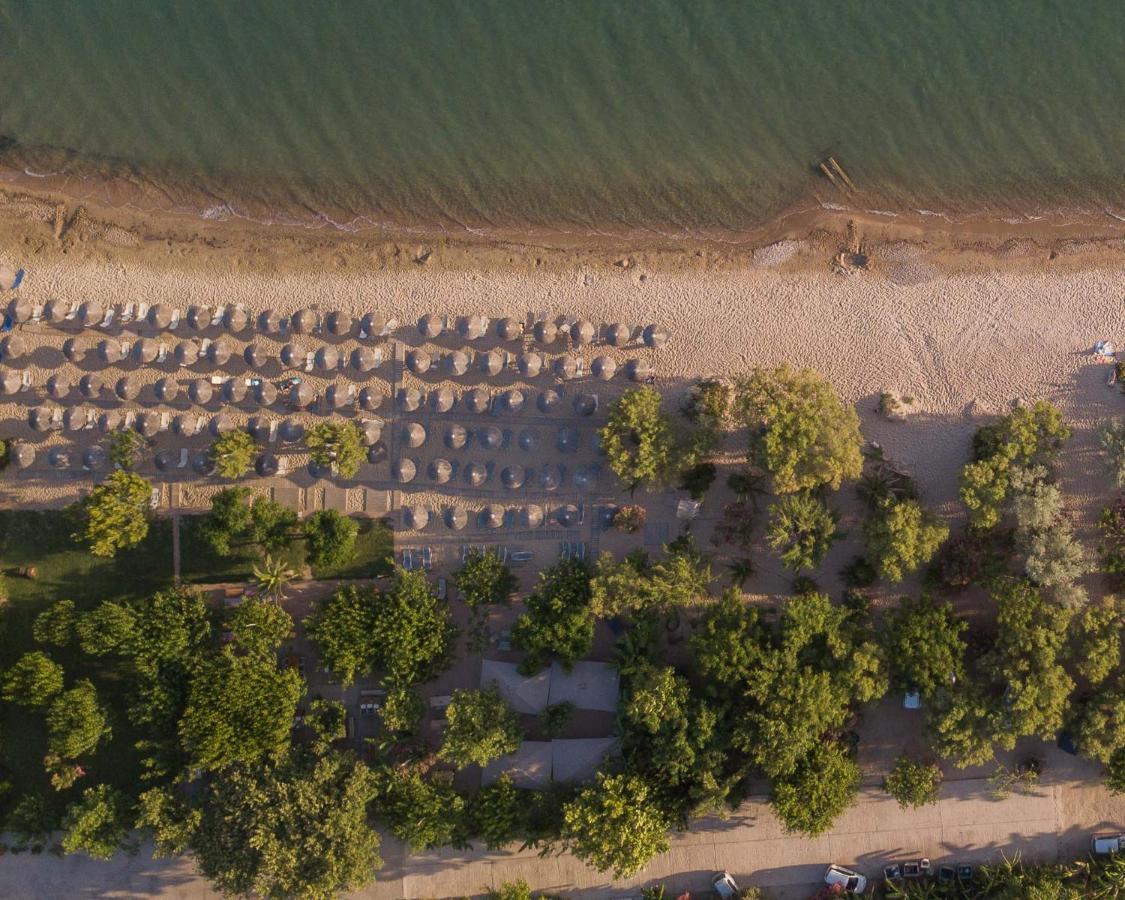Zoe Seaside Resort Ялова Екстер'єр фото